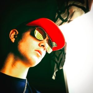 Meet your Posher, Dillon